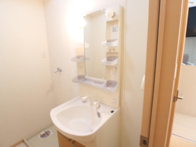 桜橋駅 バス3分  西高町下車：停歩4分 1階の物件内観写真