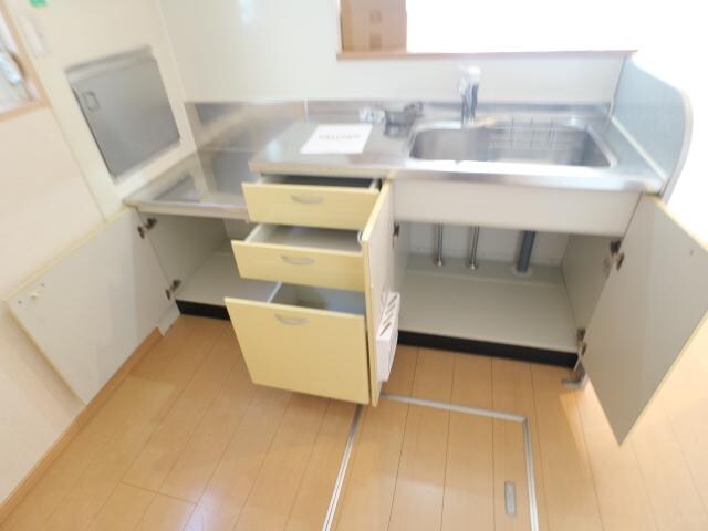 桜橋駅 バス3分  西高町下車：停歩4分 1階の物件内観写真