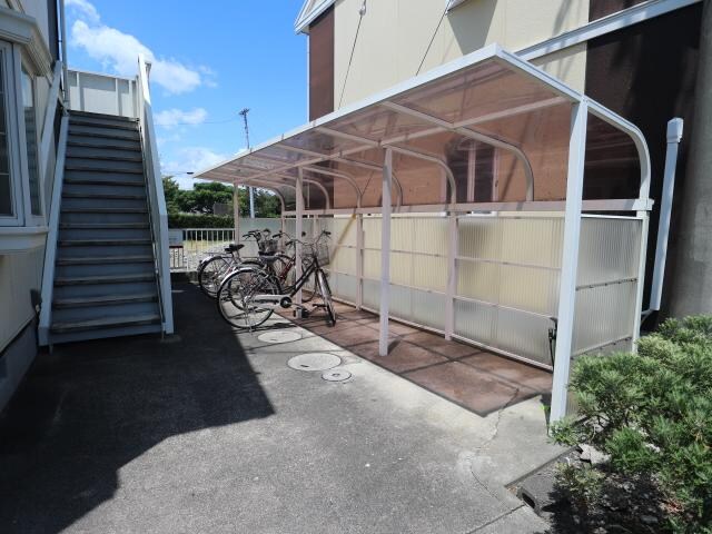 清水駅 バス29分  三保本町下車：停歩5分 2階の物件外観写真