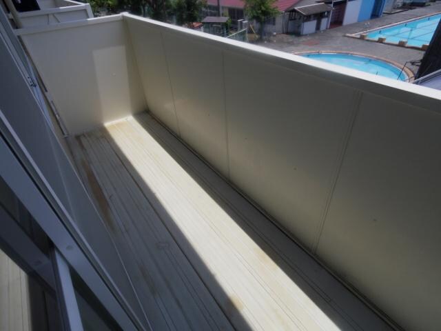 由比駅 バス8分  由比北田下車：停歩5分 2階の物件内観写真