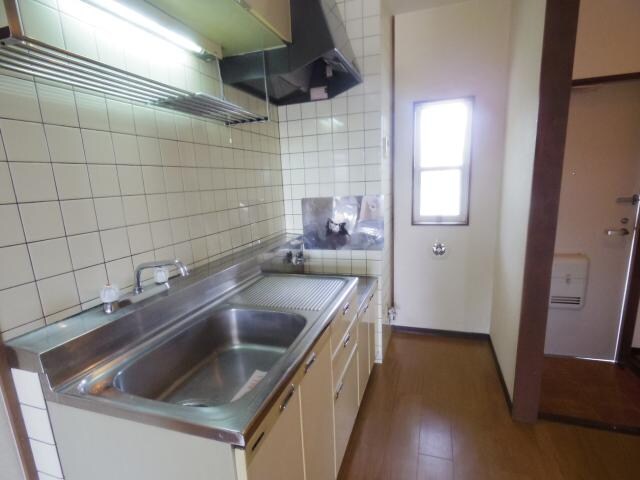 由比駅 バス8分  由比北田下車：停歩5分 2階の物件内観写真