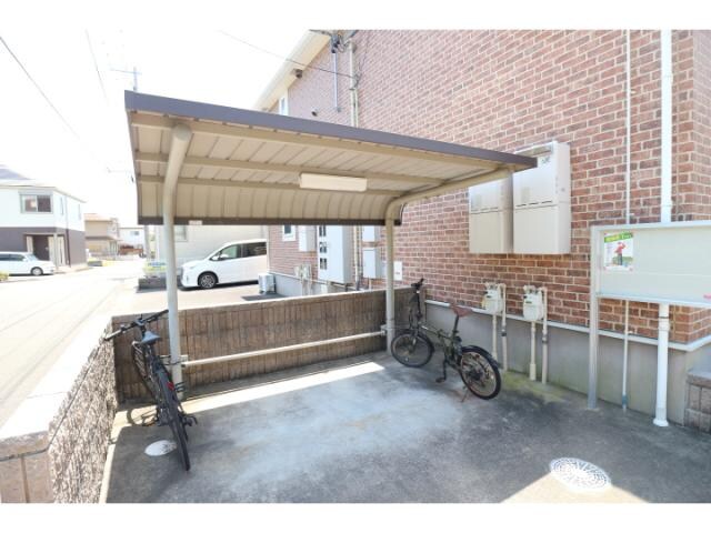 清水駅 バス13分  第六中学校前下車：停歩3分 2階の物件外観写真