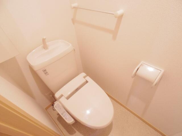 清水駅 バス13分  第六中学校前下車：停歩3分 2階の物件内観写真