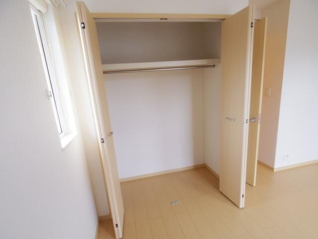 清水駅 バス13分  第六中学校前下車：停歩3分 2階の物件内観写真