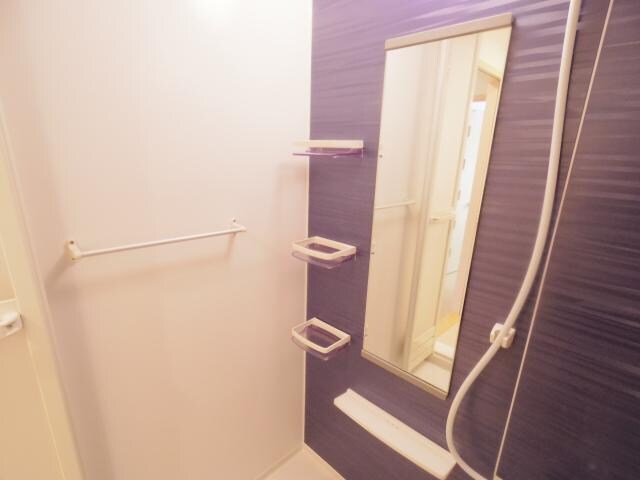 清水駅 バス13分  第六中学校前下車：停歩3分 2階の物件内観写真