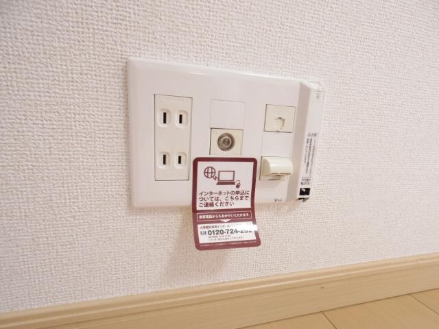 清水駅 バス13分  第六中学校前下車：停歩3分 2階の物件内観写真