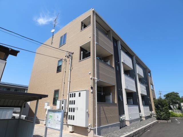 清水駅 バス9分  クミアイ化学前下車：停歩15分 3階の物件外観写真