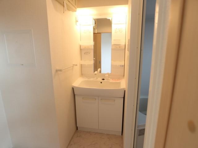 清水駅 バス9分  クミアイ化学前下車：停歩15分 3階の物件内観写真