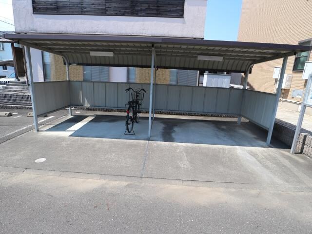 清水駅 バス9分  クミアイ化学前下車：停歩15分 3階の物件外観写真