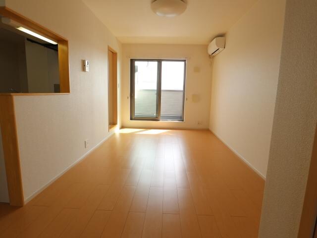 清水駅 バス9分  クミアイ化学前下車：停歩15分 3階の物件内観写真