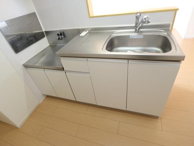 清水駅 バス9分  クミアイ化学前下車：停歩15分 3階の物件内観写真