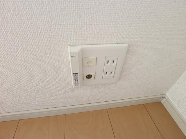 清水駅 バス9分  クミアイ化学前下車：停歩15分 3階の物件内観写真