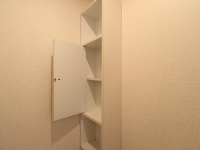 清水駅 バス9分  クミアイ化学前下車：停歩15分 3階の物件内観写真