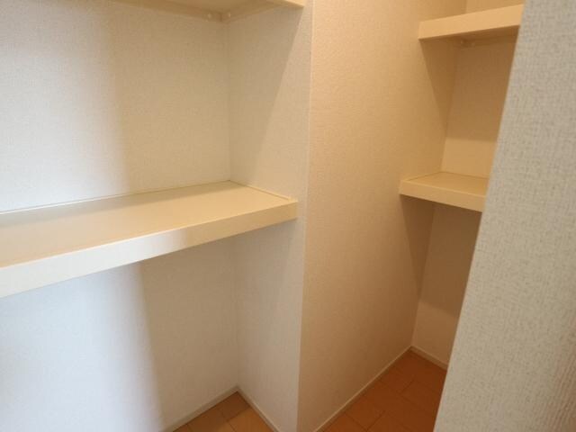 清水駅 バス10分  高橋西入口保健センター下車：停歩16分 2階の物件内観写真