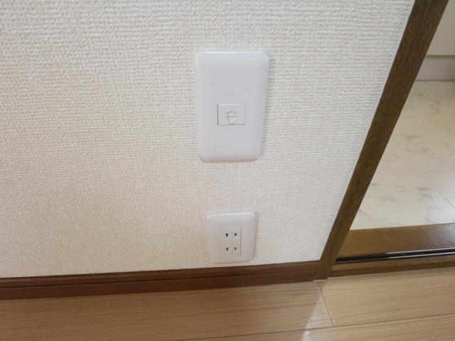 清水駅 バス8分  秋吉町下車：停歩6分 1階の物件内観写真