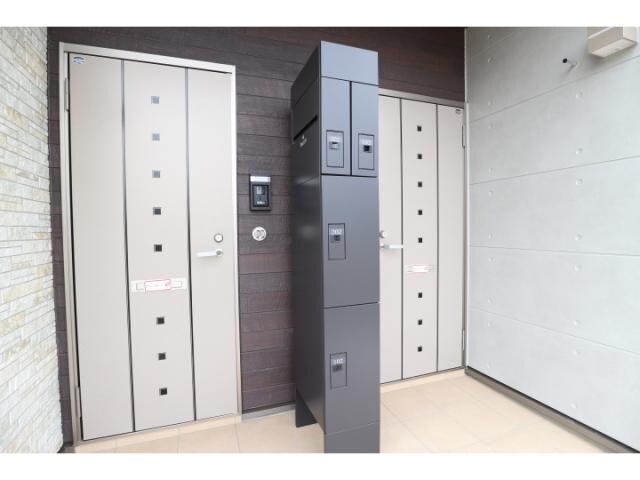 新清水駅 バス23分  白浜町下車：停歩9分 1階の物件外観写真