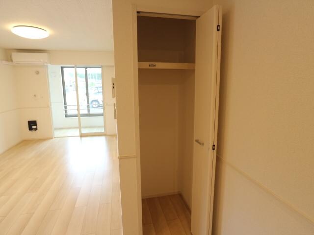 新清水駅 バス23分  白浜町下車：停歩9分 1階の物件内観写真