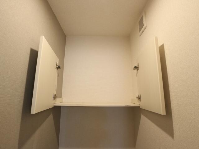 新清水駅 バス23分  白浜町下車：停歩9分 1階の物件内観写真