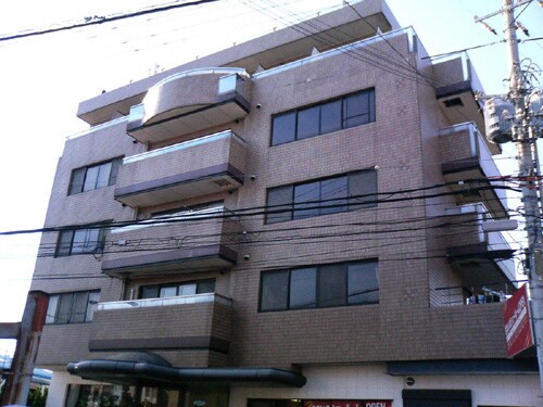 日生ビルの物件外観写真