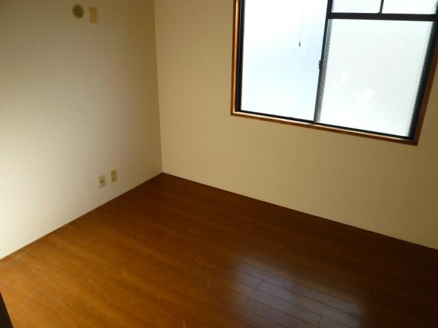 日生ビルの物件内観写真