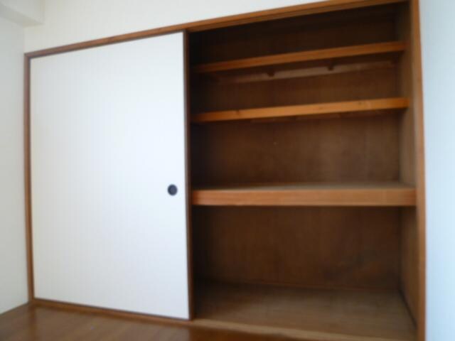 日生ビルの物件内観写真