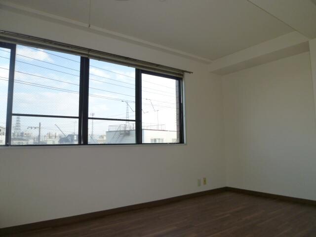 日生ビルの物件内観写真