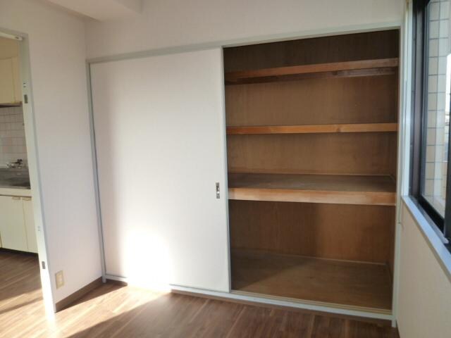 日生ビルの物件内観写真