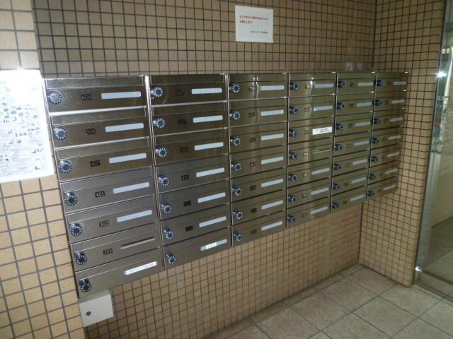 ロイヤルオータムの物件外観写真