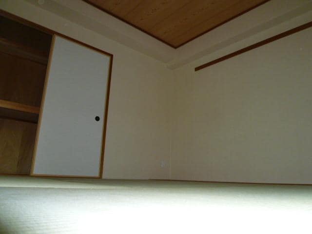 ロイヤルオータムの物件内観写真