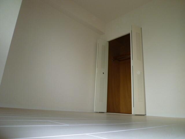 ロイヤルオータムの物件内観写真