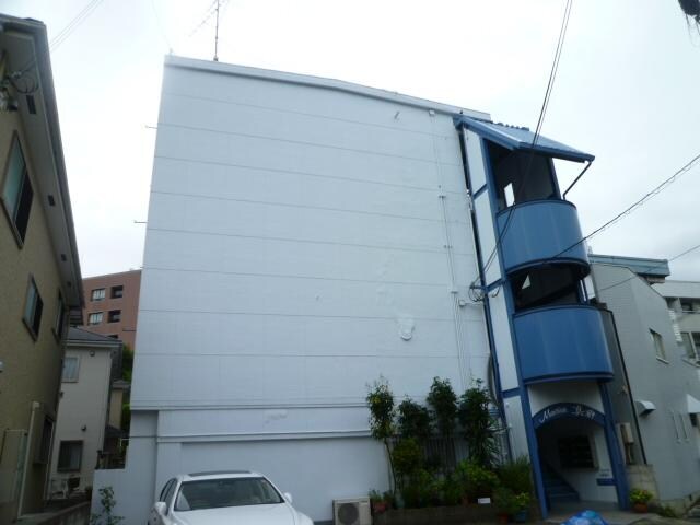 マンション真砂の物件外観写真