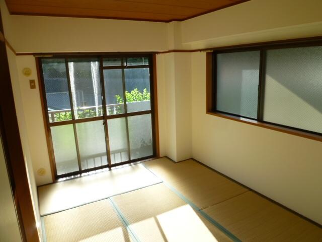 グランデージ千里の物件内観写真