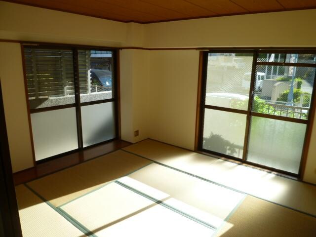 グランデージ千里の物件内観写真