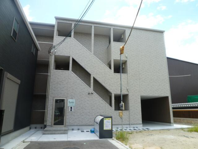 クレアトゥール岸辺1の物件外観写真