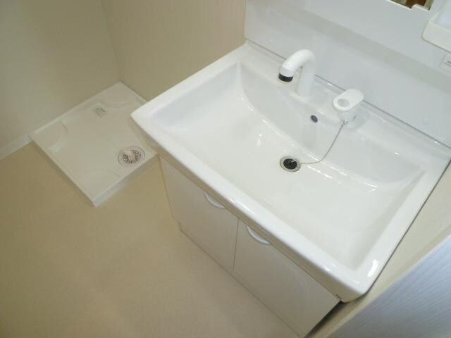 クレアトゥール岸辺1の物件内観写真