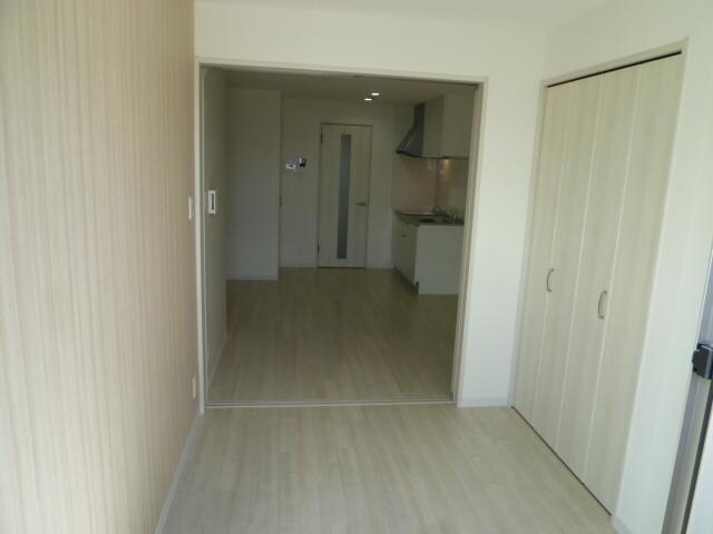 クレアトゥール岸辺1の物件内観写真