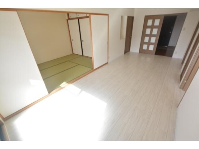 トゥールモンド森の物件内観写真