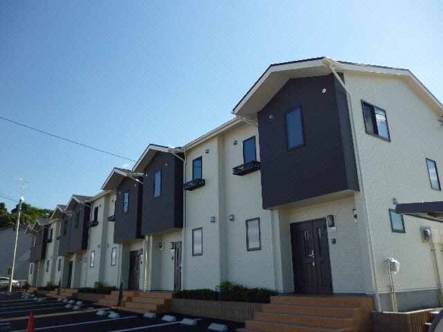 アップル・ソ・ロッテの物件外観写真