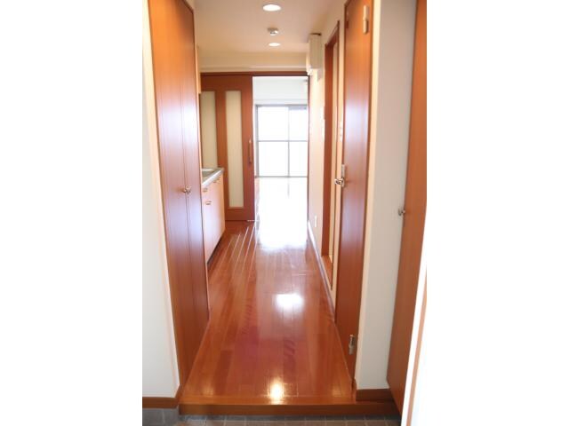 中津駅 車移動5分  4km 2階の物件内観写真