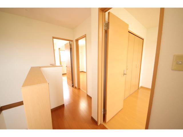 中津駅 車移動3分  3km 1-2階の物件内観写真