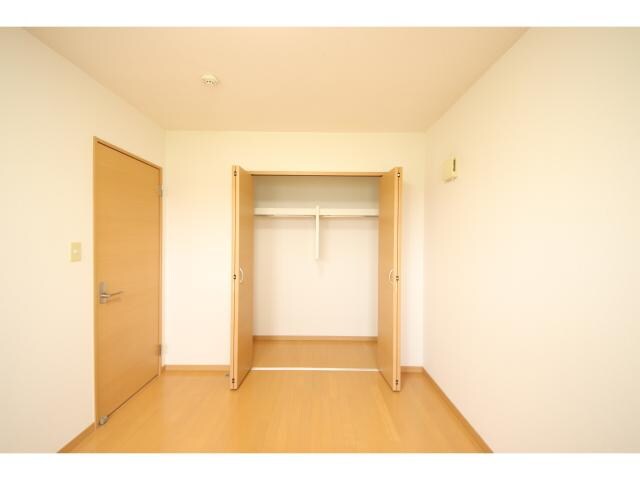 中津駅 車移動3分  3km 1-2階の物件内観写真