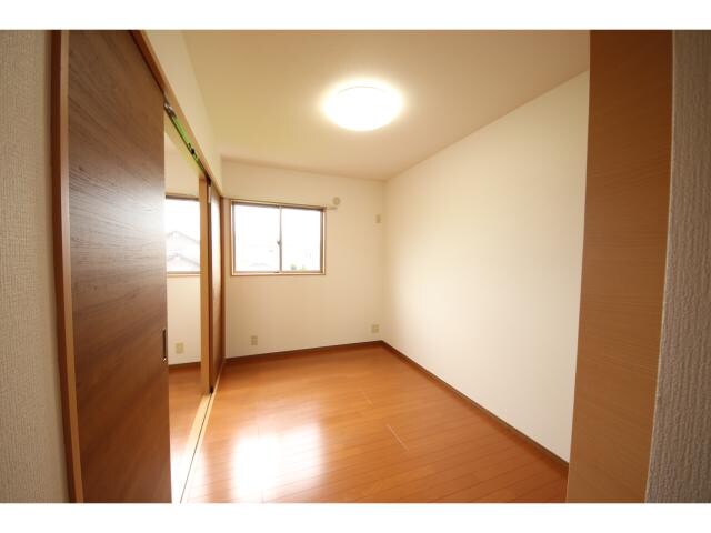 中津駅 車移動3分  3km 1-2階の物件内観写真