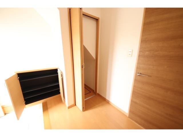 中津駅 車移動3分  3km 1-2階の物件内観写真