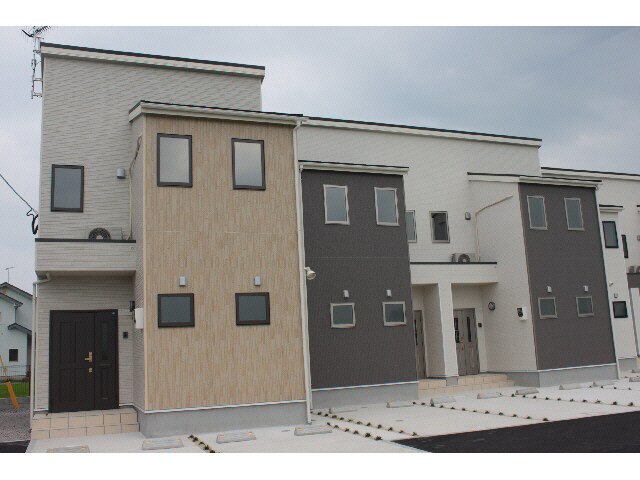 中津駅 車移動3分  3km 1-2階の物件外観写真