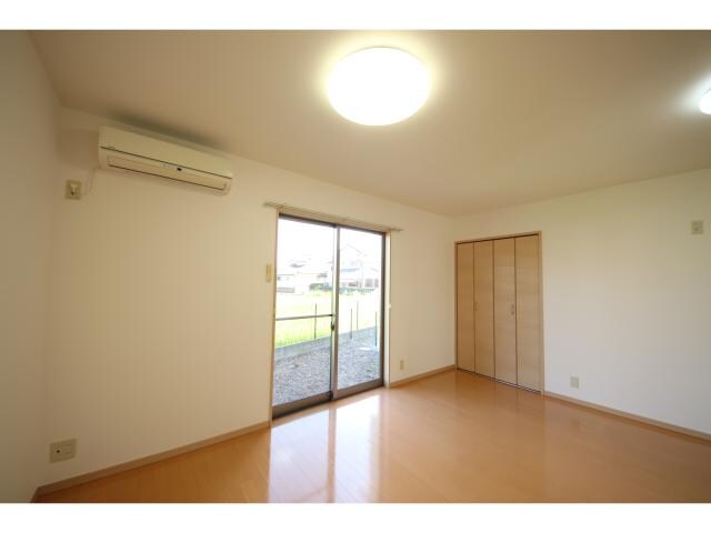 中津駅 車移動3分  3km 1-2階の物件内観写真