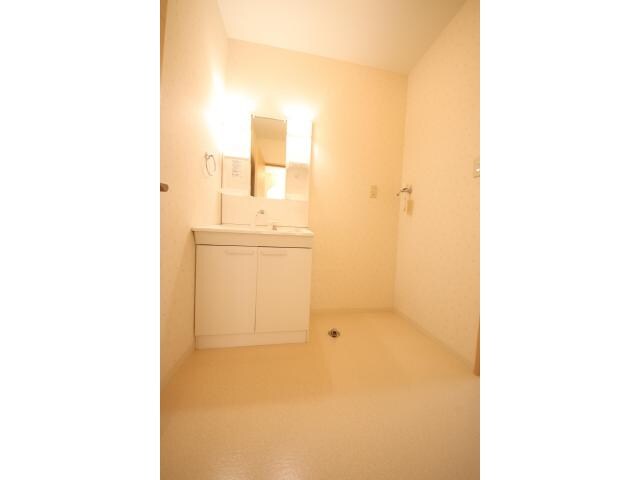 中津駅 車移動3分  3km 1-2階の物件内観写真