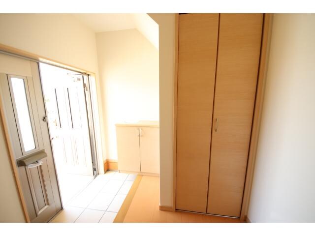 中津駅 車移動3分  3km 1-2階の物件内観写真