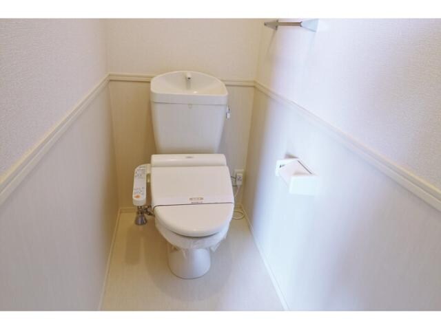 中津駅 車移動3分  2km 2階の物件内観写真