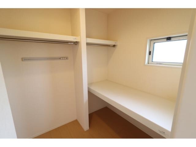 中津駅 車移動3分  2km 2階の物件内観写真