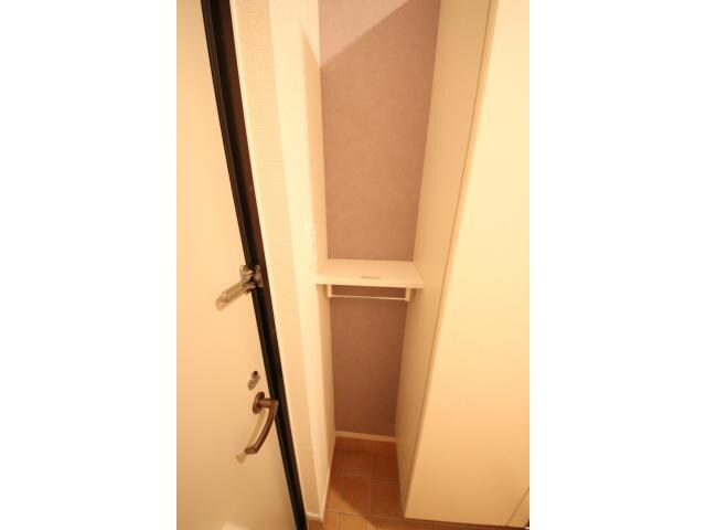 中津駅 バス13分  園田下車：停歩7分 2階の物件内観写真